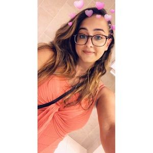 Meet your Posher, Charu